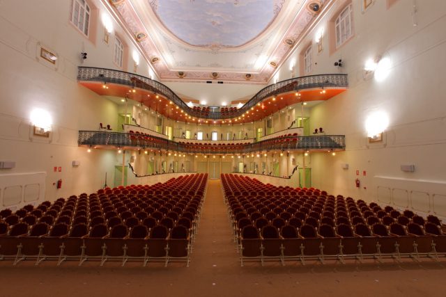 M_TEATRO_CAROLINA_CORONADO_03