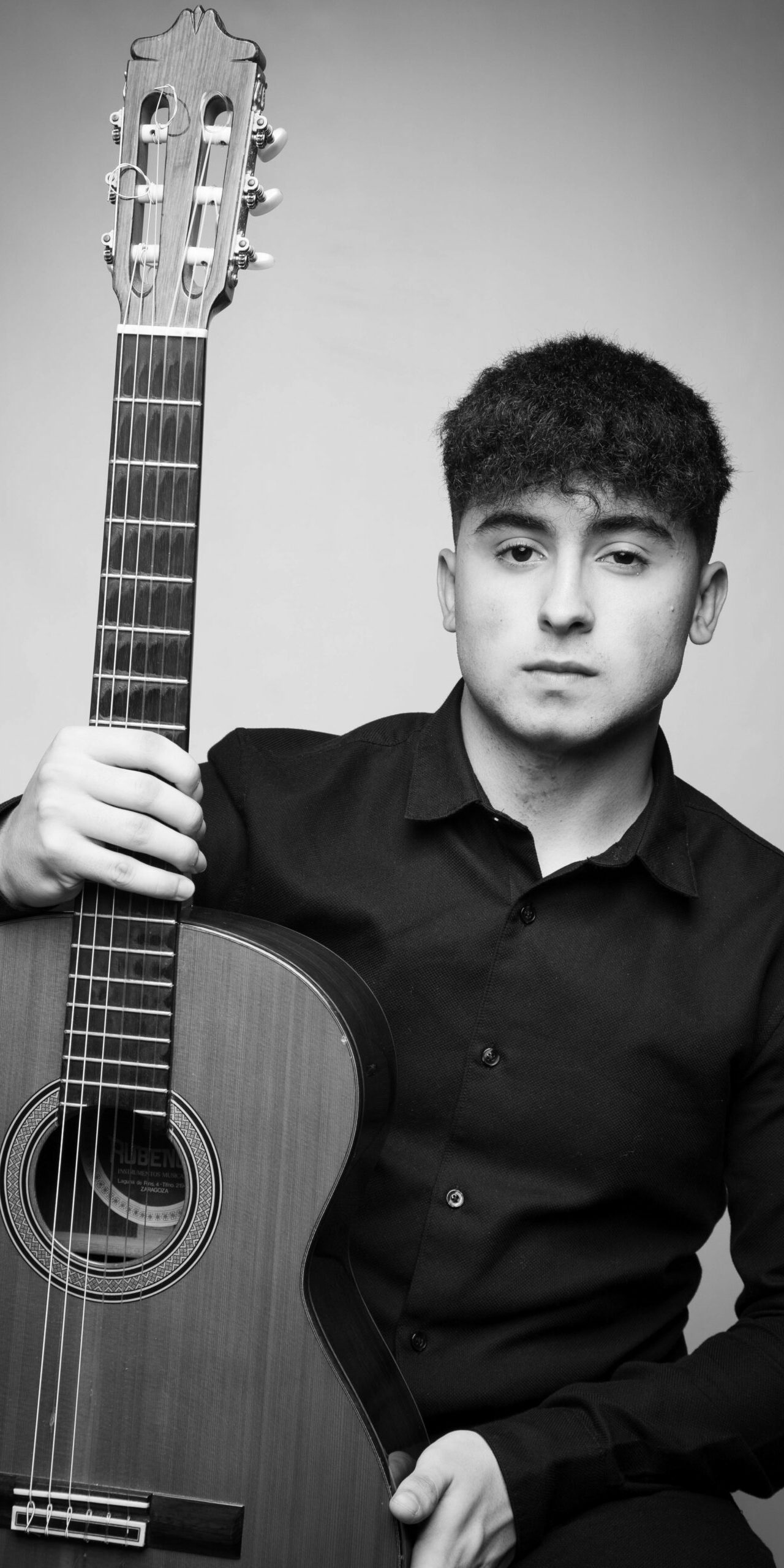 Francisco Antonio Siendones - Guitarra